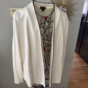JJILL White swing blazer